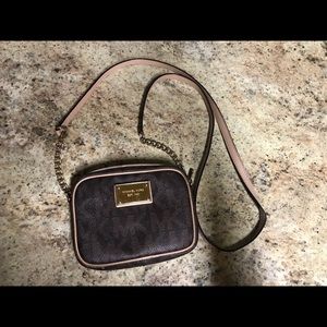 Michael Kors crossbody purse